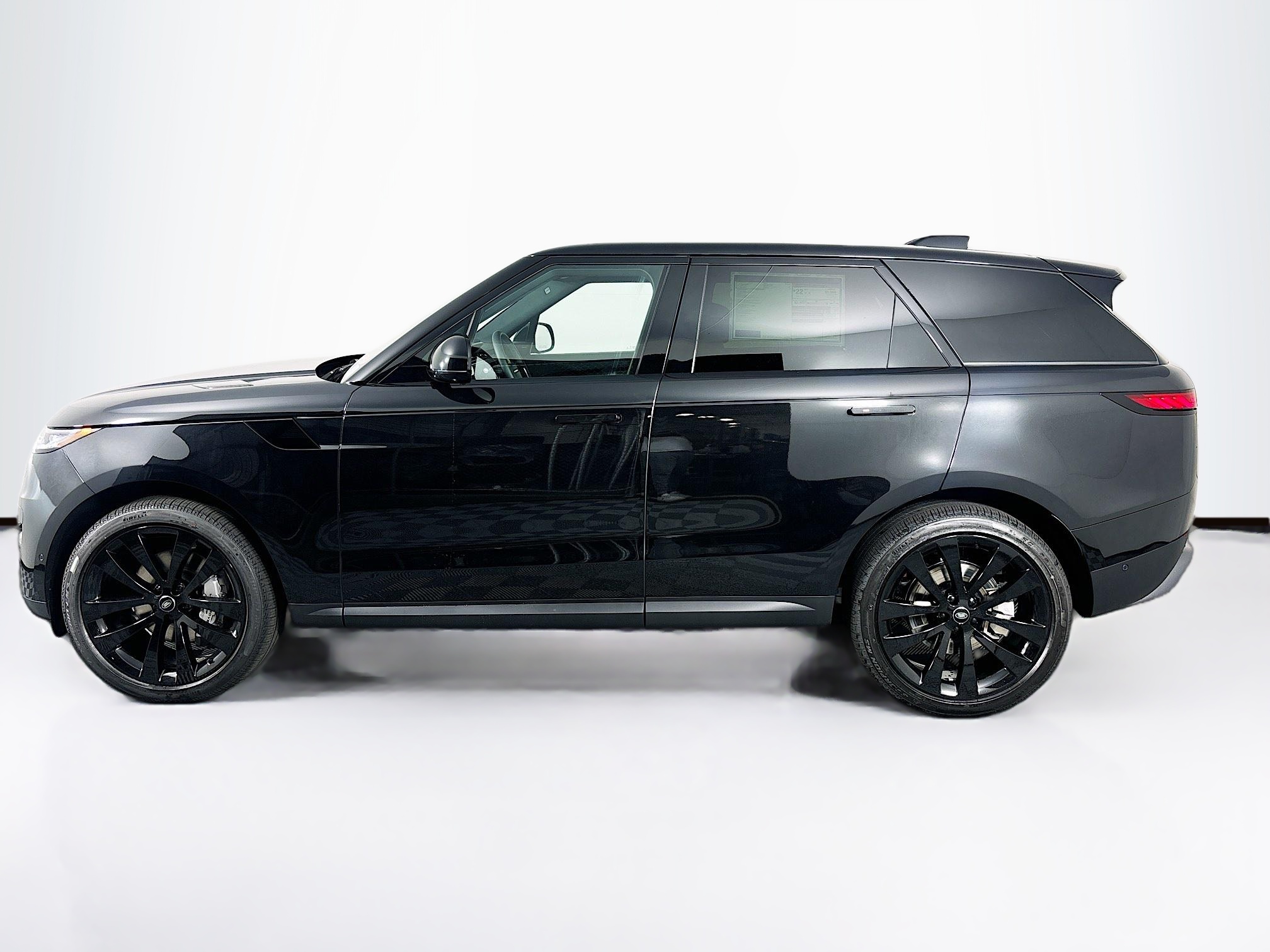 2025 Land Rover Range Rover Sport SE photo 7
