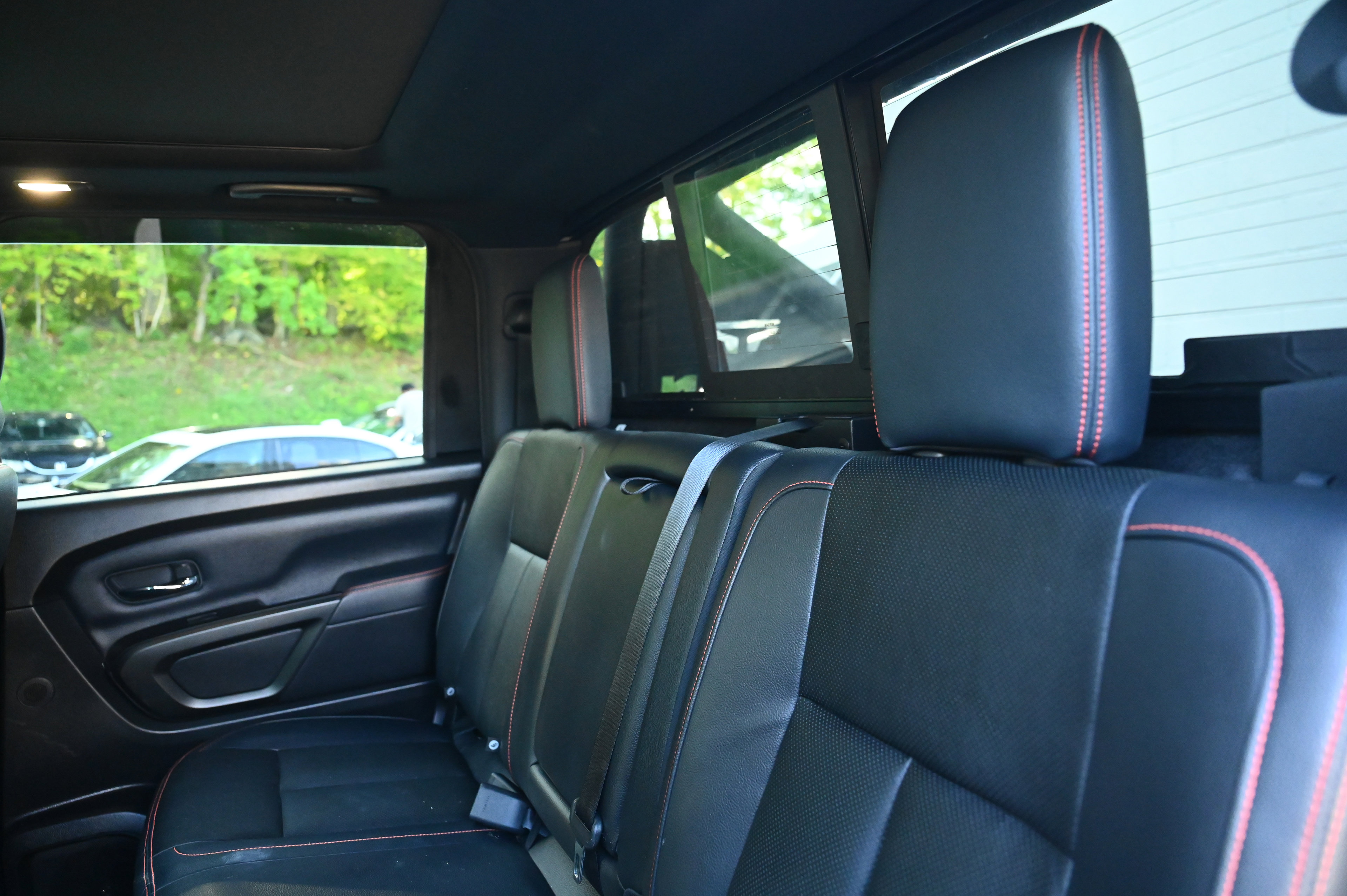 2024 Nissan Titan PRO-4X photo 23