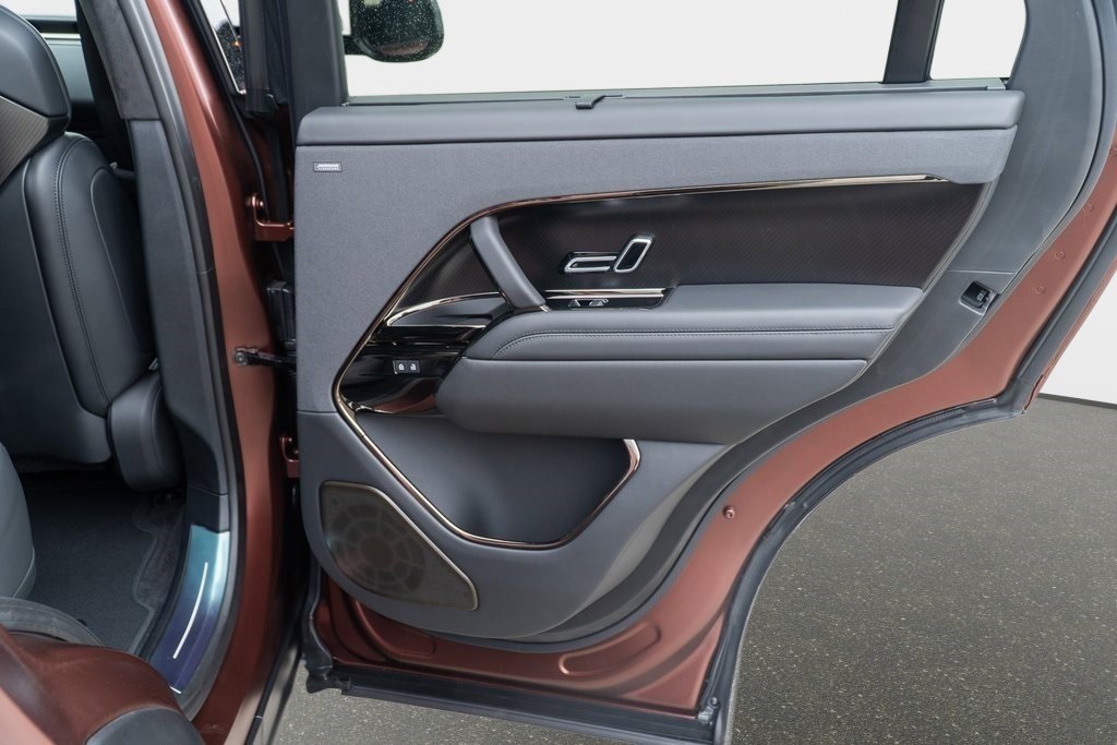 2025 Land Rover Range Rover Sport photo 22