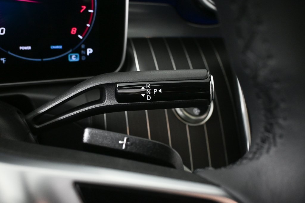 2025 Mercedes Benz C 300 photo 13