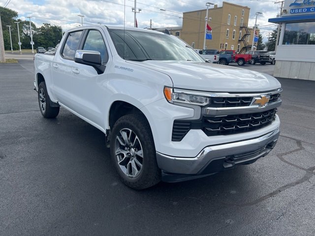2024 Chevrolet Silverado 1500 LT photo 5