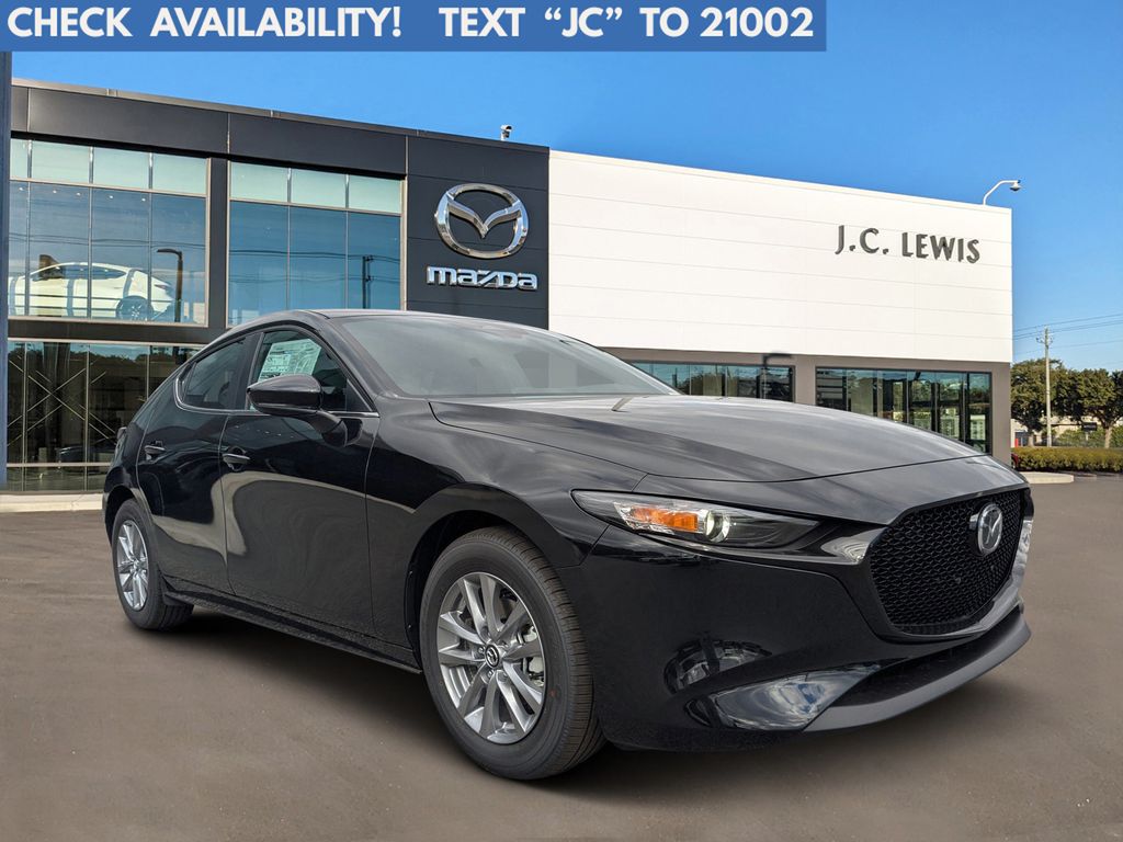 2026 Mazda Mazda3 S's photo