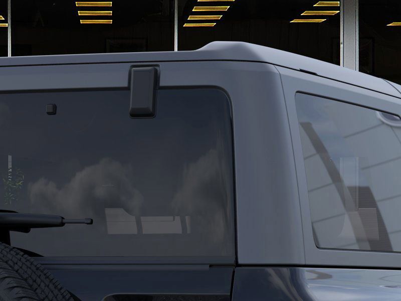 2025 Ford Bronco Base photo 22