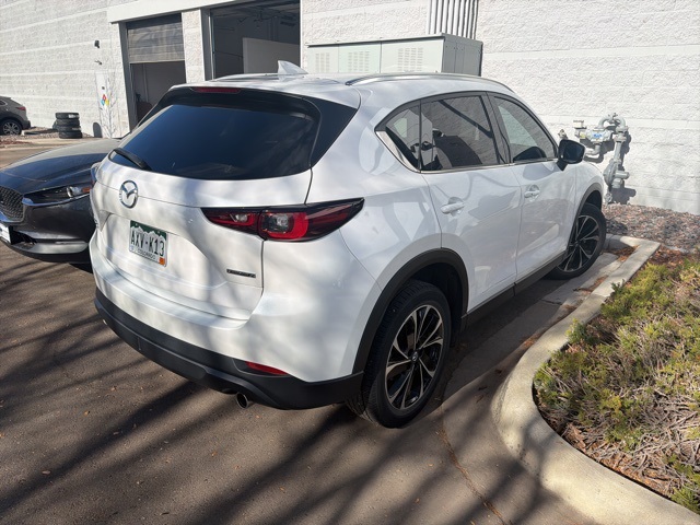 2022 Mazda CX-5 2.5 S Premium photo 2
