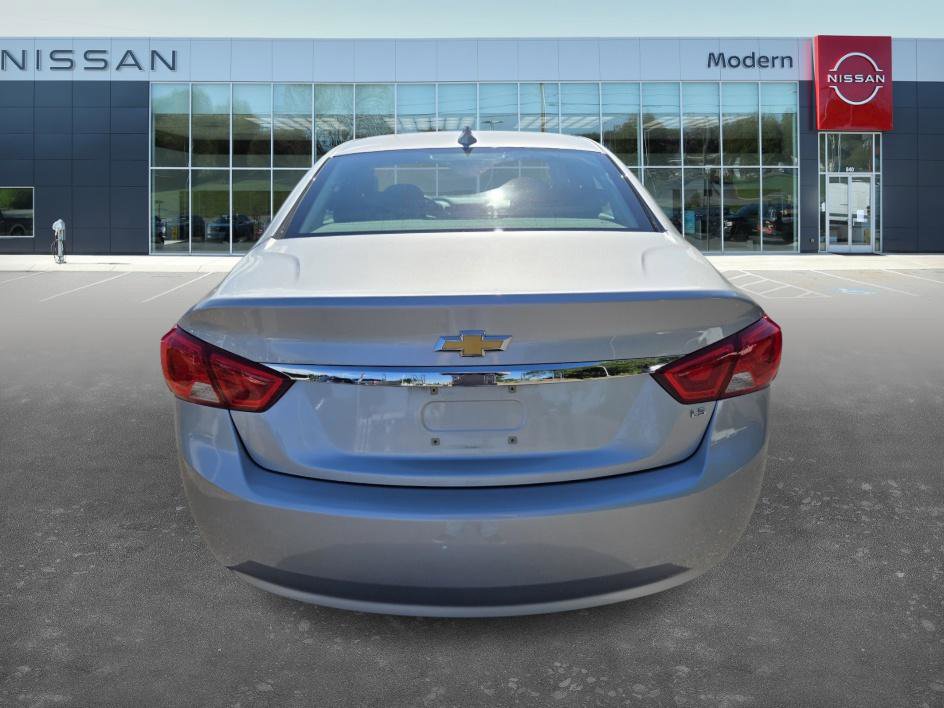 2016 Chevrolet Impala LS photo 6