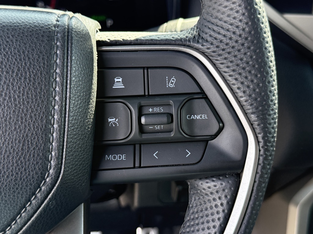 2025 Toyota Tundra Limited photo 21
