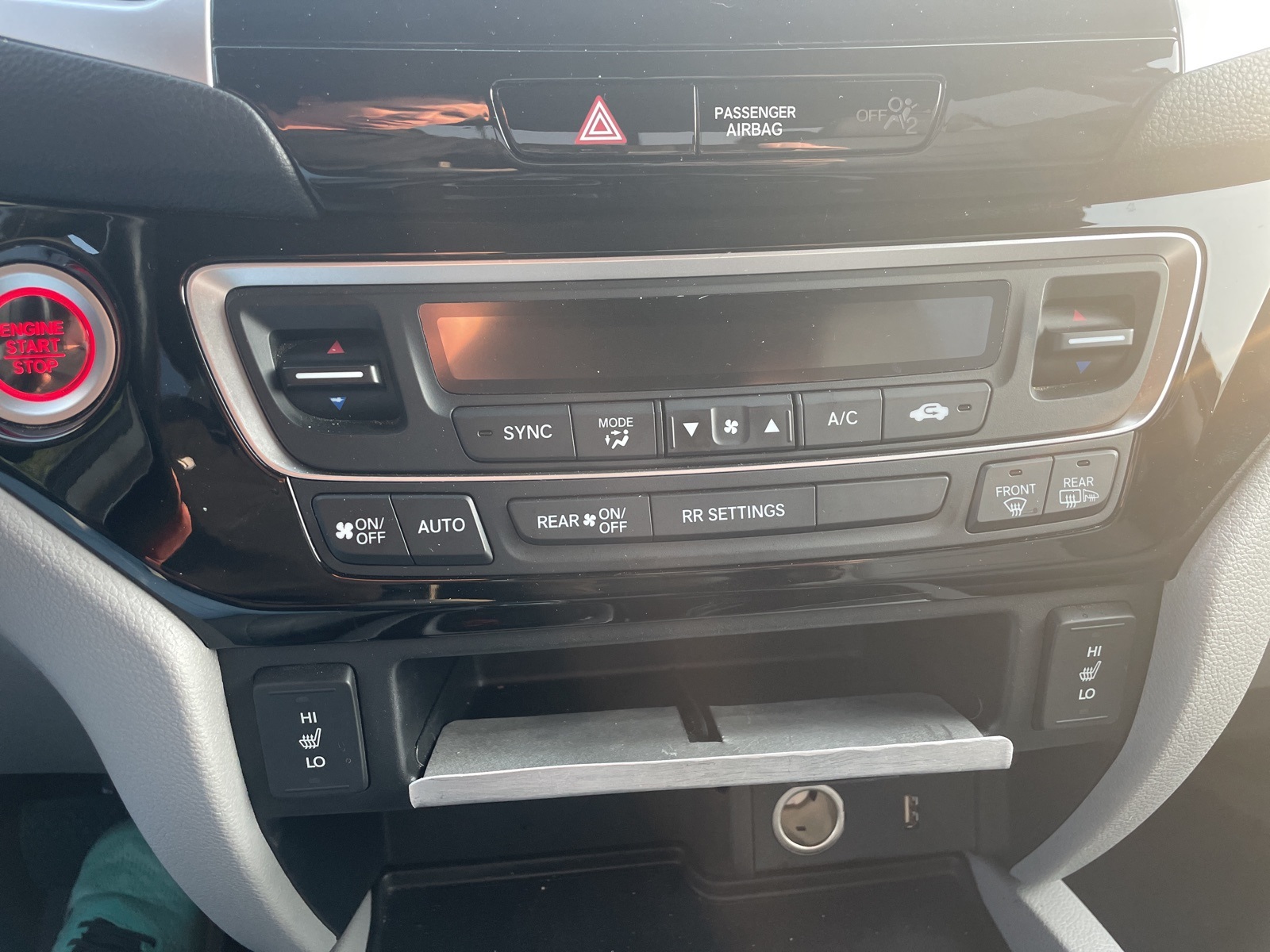 2017 Honda Ridgeline RTL-E photo 7