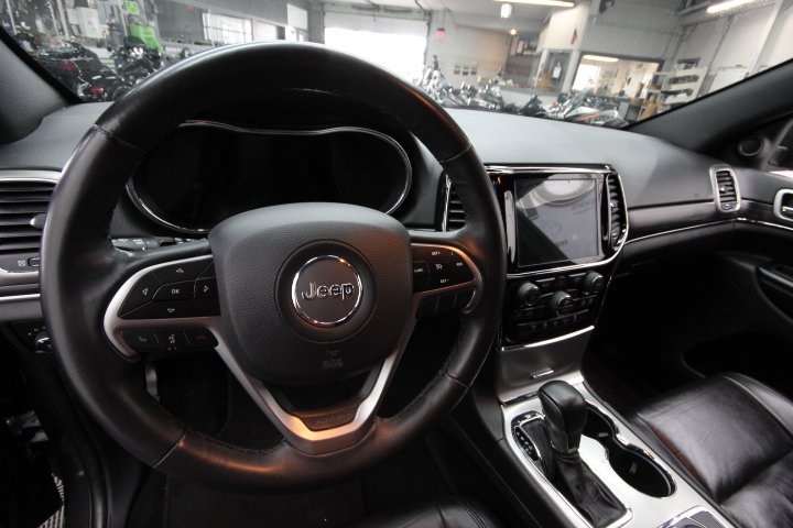 2019 Jeep Grand Cherokee Limited photo 15