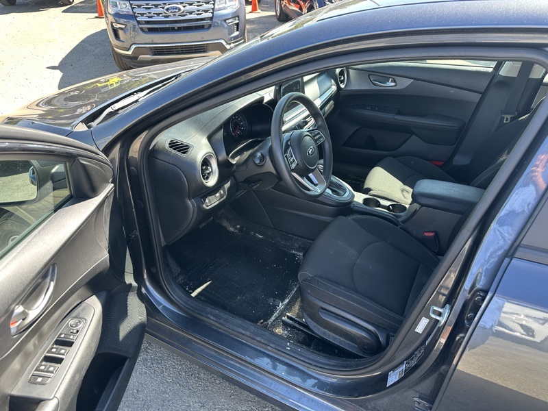 2020 Kia Forte LXS photo 9