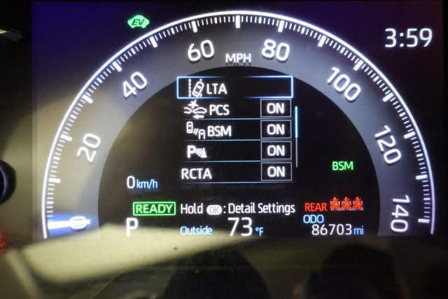 2020 Toyota RAV4 Hybrid Limited photo 14