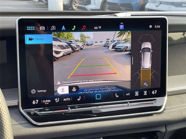 2025 Volkswagen Tiguan SE R-Line Black photo 18