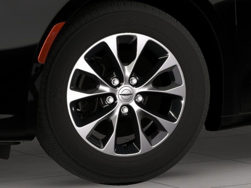 2026 Chrysler Pacifica photo 10