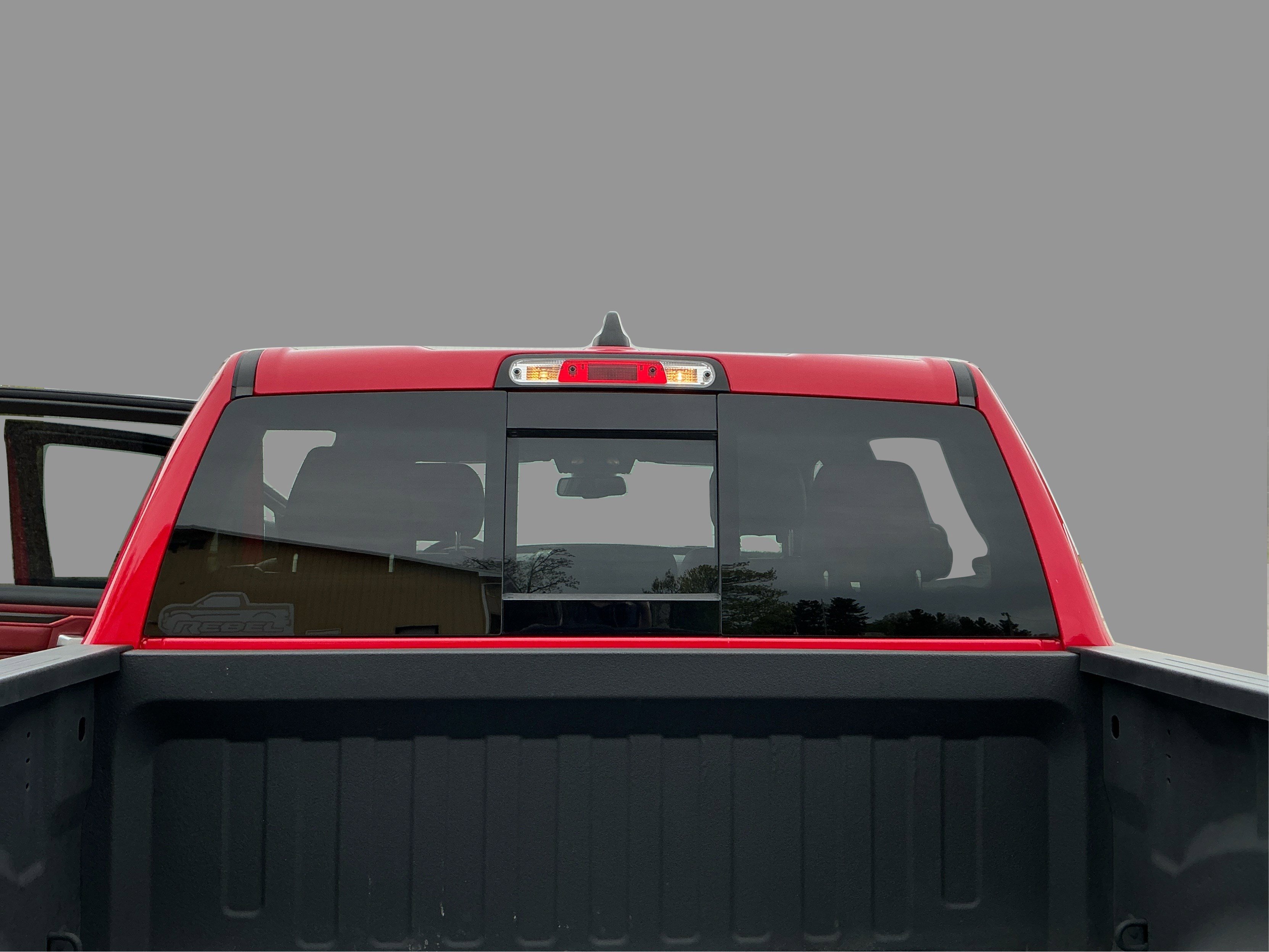 2019 Ram 1500 Rebel photo 16