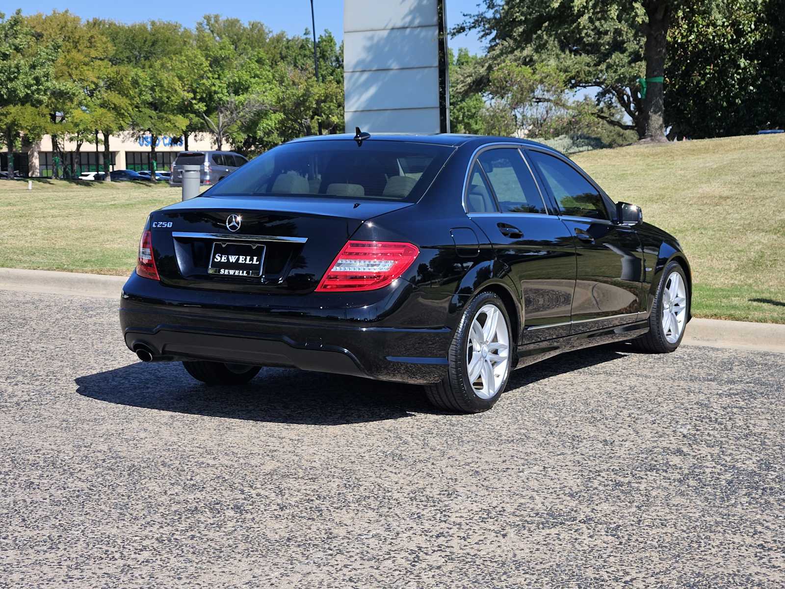 2012 Mercedes Benz C 250 Sport photo 4