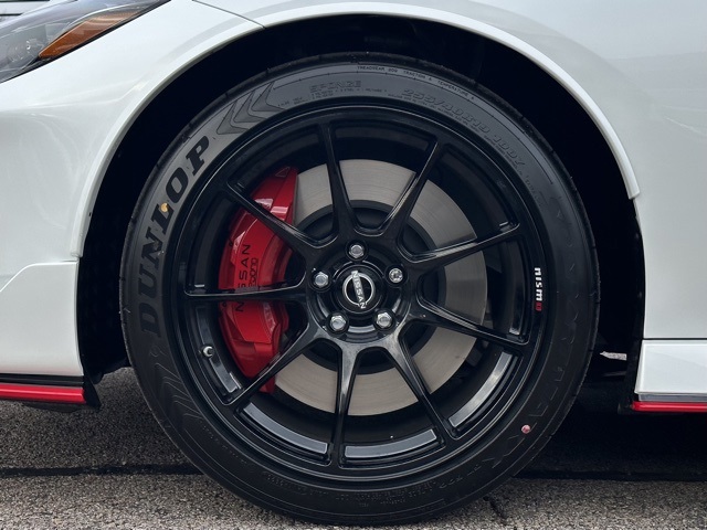 2024 Nissan Z Nismo photo 5