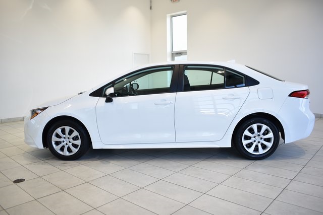 2024 Toyota Corolla LE photo 4