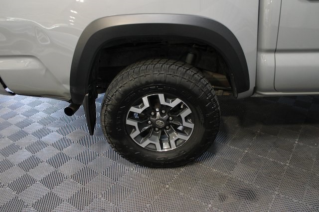 2020 Toyota Tacoma TRD Off-Road photo 9