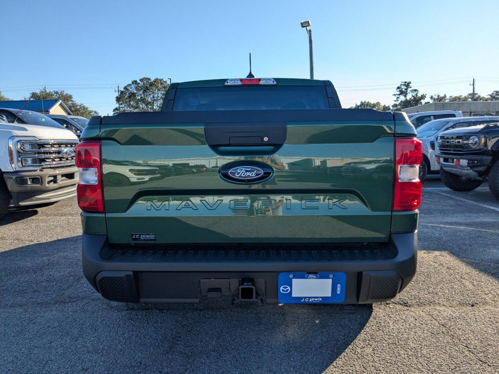 2025 Ford Maverick XL photo 2