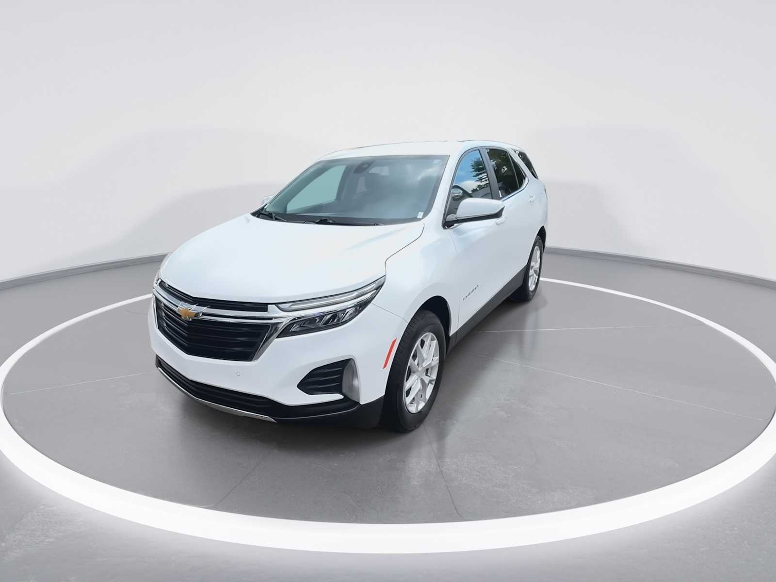 2023 Chevrolet Equinox LT photo 4