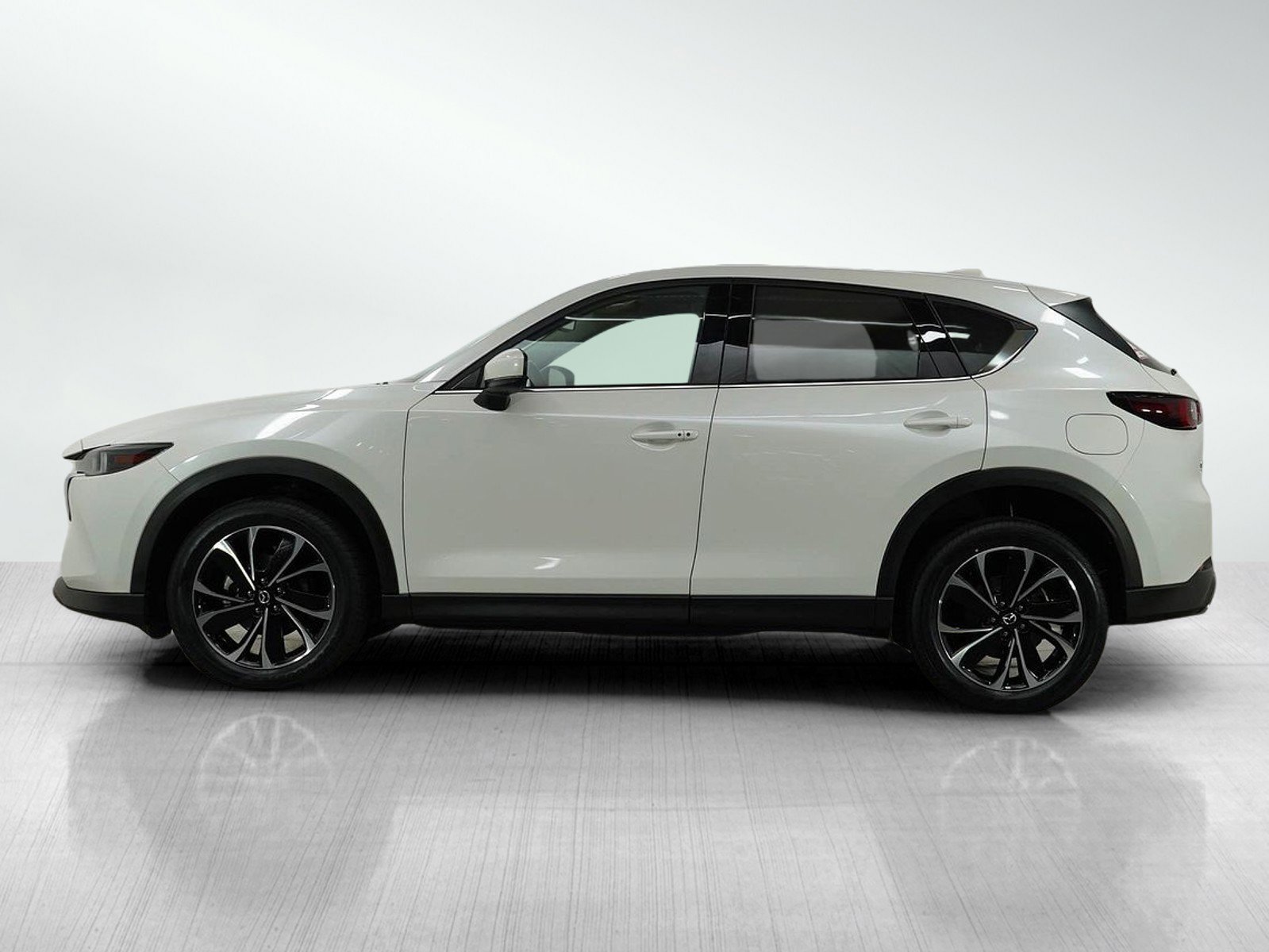 Used 2022 Mazda CX-5 S Premium package with VIN JM3KFBDM3N0629587 for sale in Burnsville, Minnesota