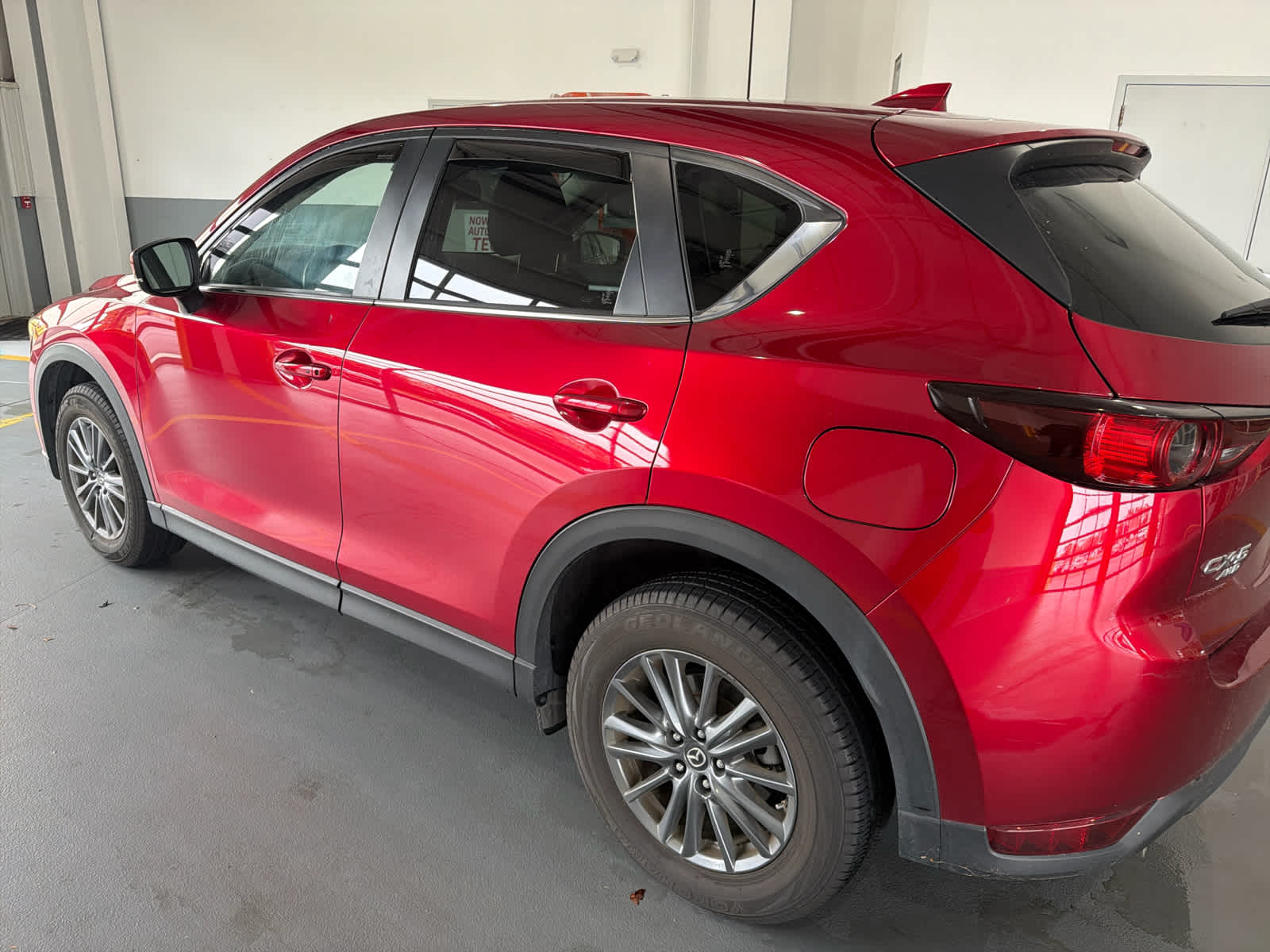 2019 Mazda CX-5 Touring photo 2