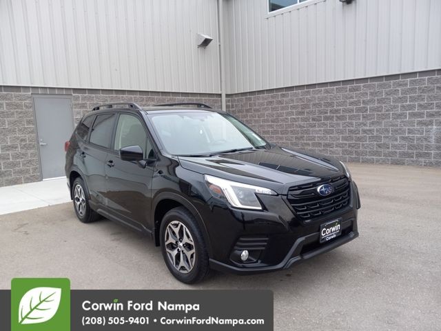2023 Subaru Forester Premium