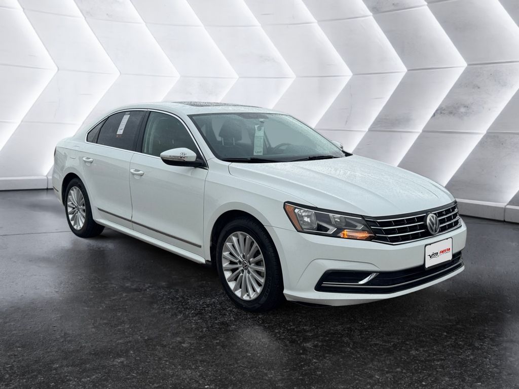 2017 Volkswagen Passat SE