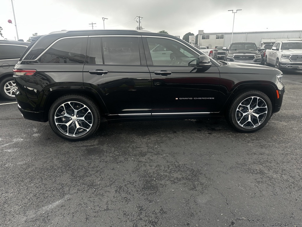2024 Jeep Grand Cherokee Summit Reserve 4xe photo 26