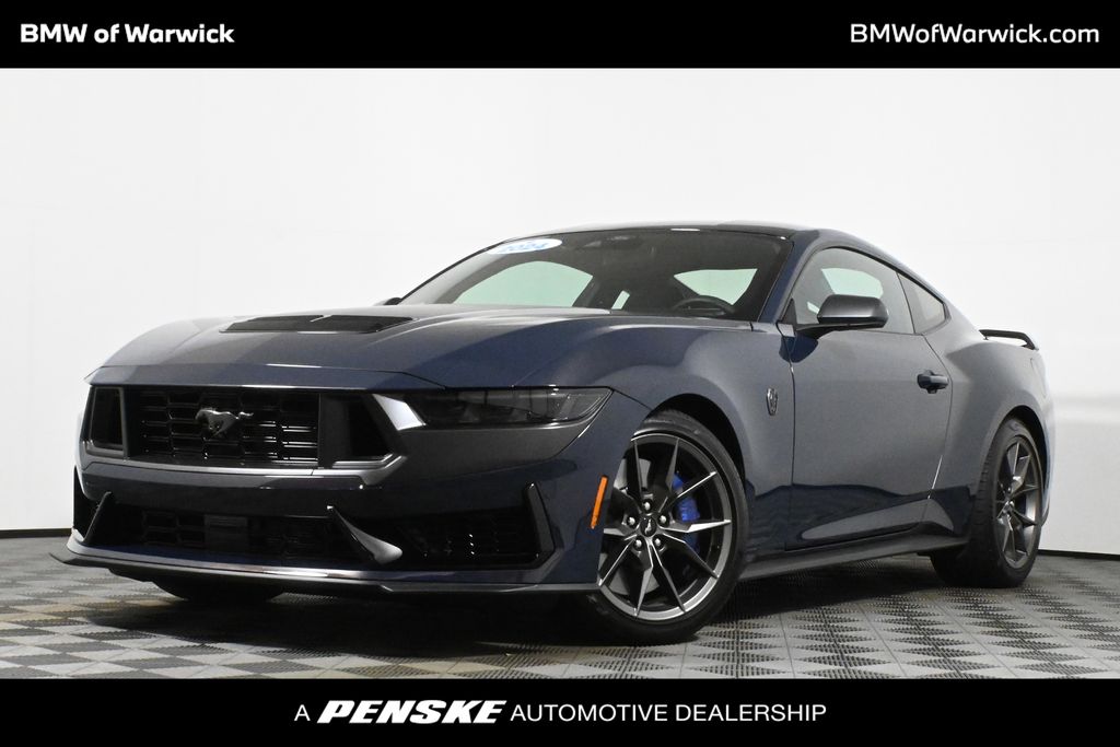 2024 Ford Mustang Dark Horse's photo