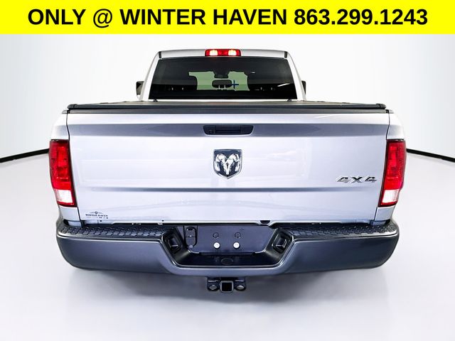 2023 Ram 1500 Classic Tradesman photo 3
