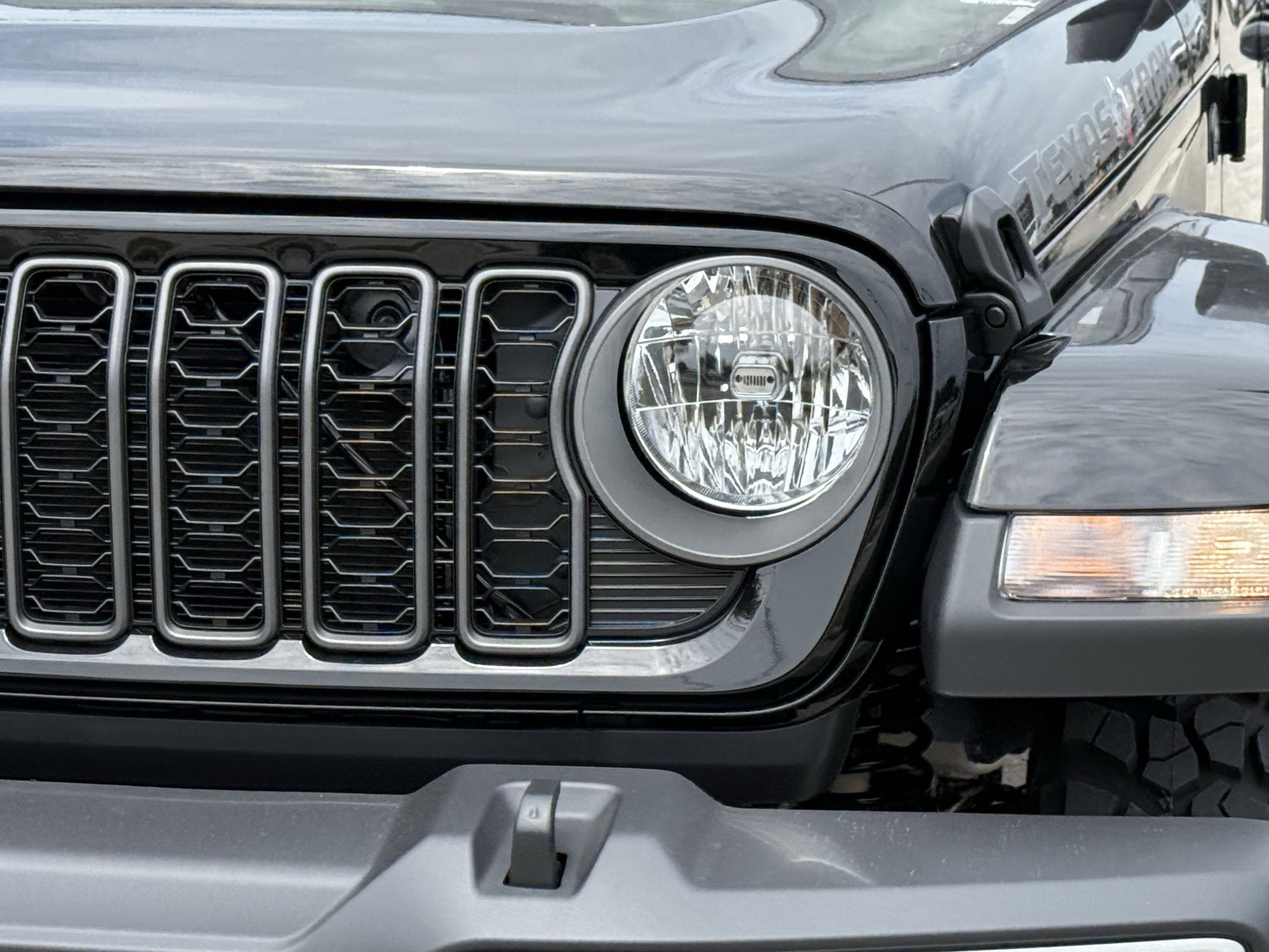 2025 Jeep Gladiator Texas Trail photo 4