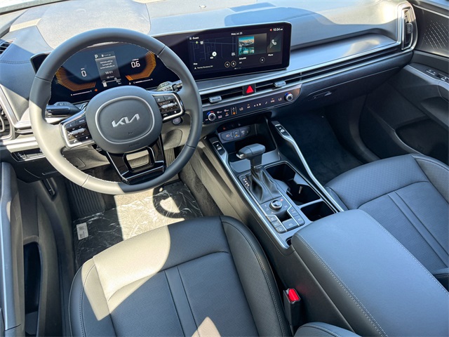 2025 Kia Sorento S photo 32