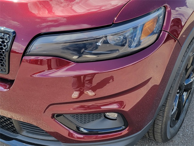 2020 Jeep Cherokee Altitude photo 11