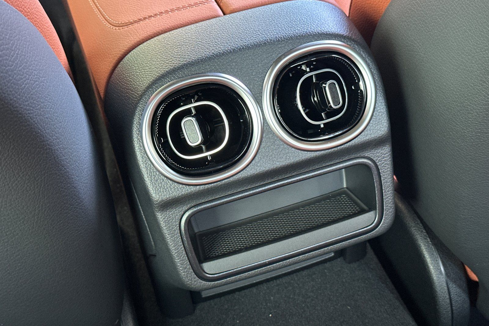 2025 Mercedes Benz C 300 photo 20