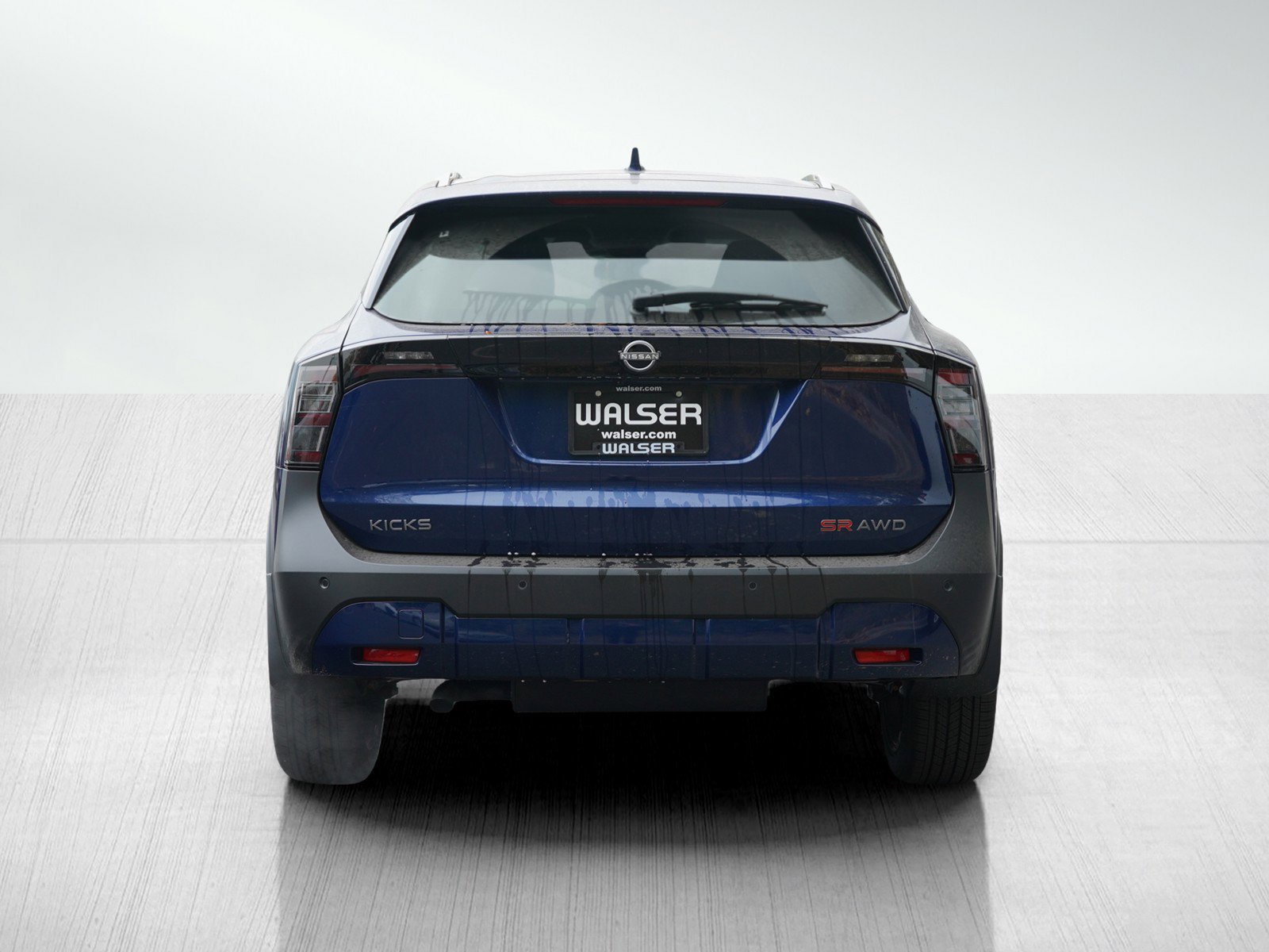 2025 Nissan Kicks SR photo 4