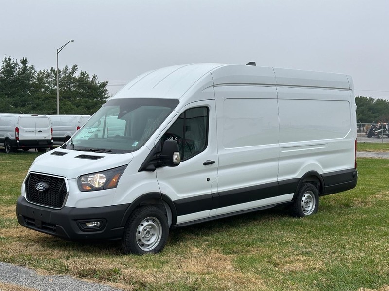 2026 Ford Transit Van Base's photo