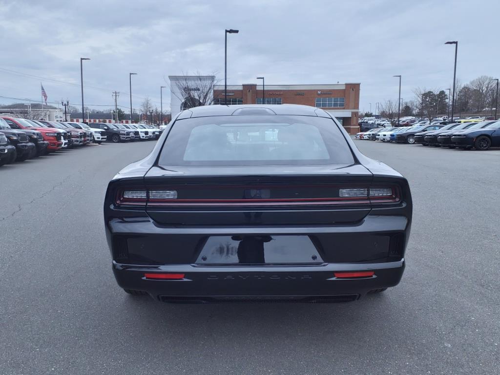 2025 Dodge Charger R/T photo 18