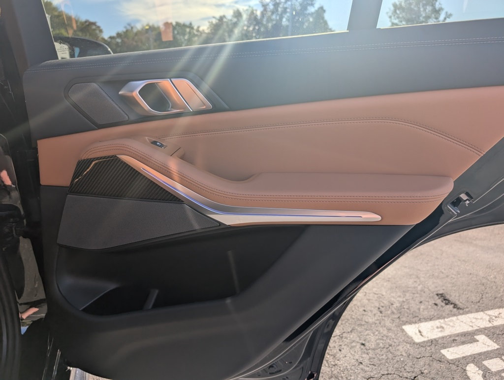 2025 Bmw X5 M60i photo 24