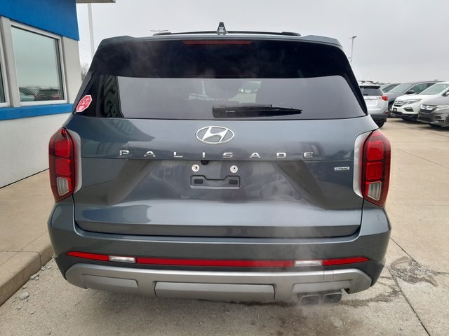 2023 Hyundai Palisade SEL photo 2