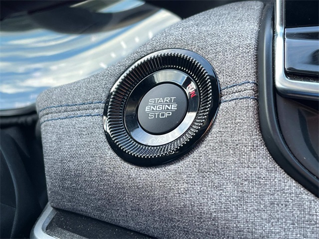 2024 Jeep Compass Latitude photo 32