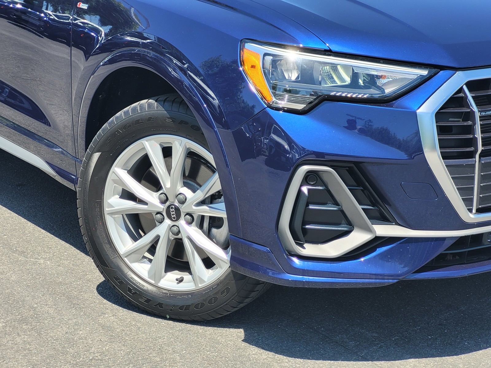 2022 Audi Q3 Premium S line photo 3