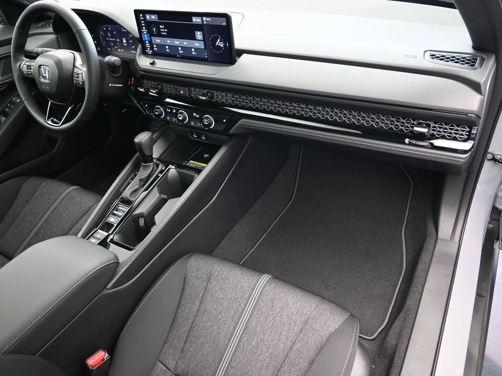 2025 Honda Accord Hybrid Sport photo 30