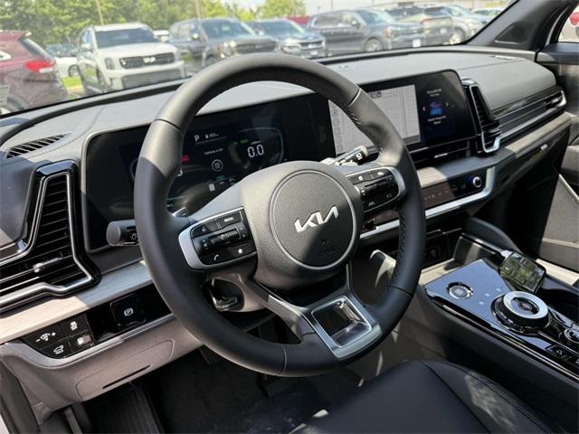 2025 Kia Sportage Plug-In Hybrid X-Line photo 2