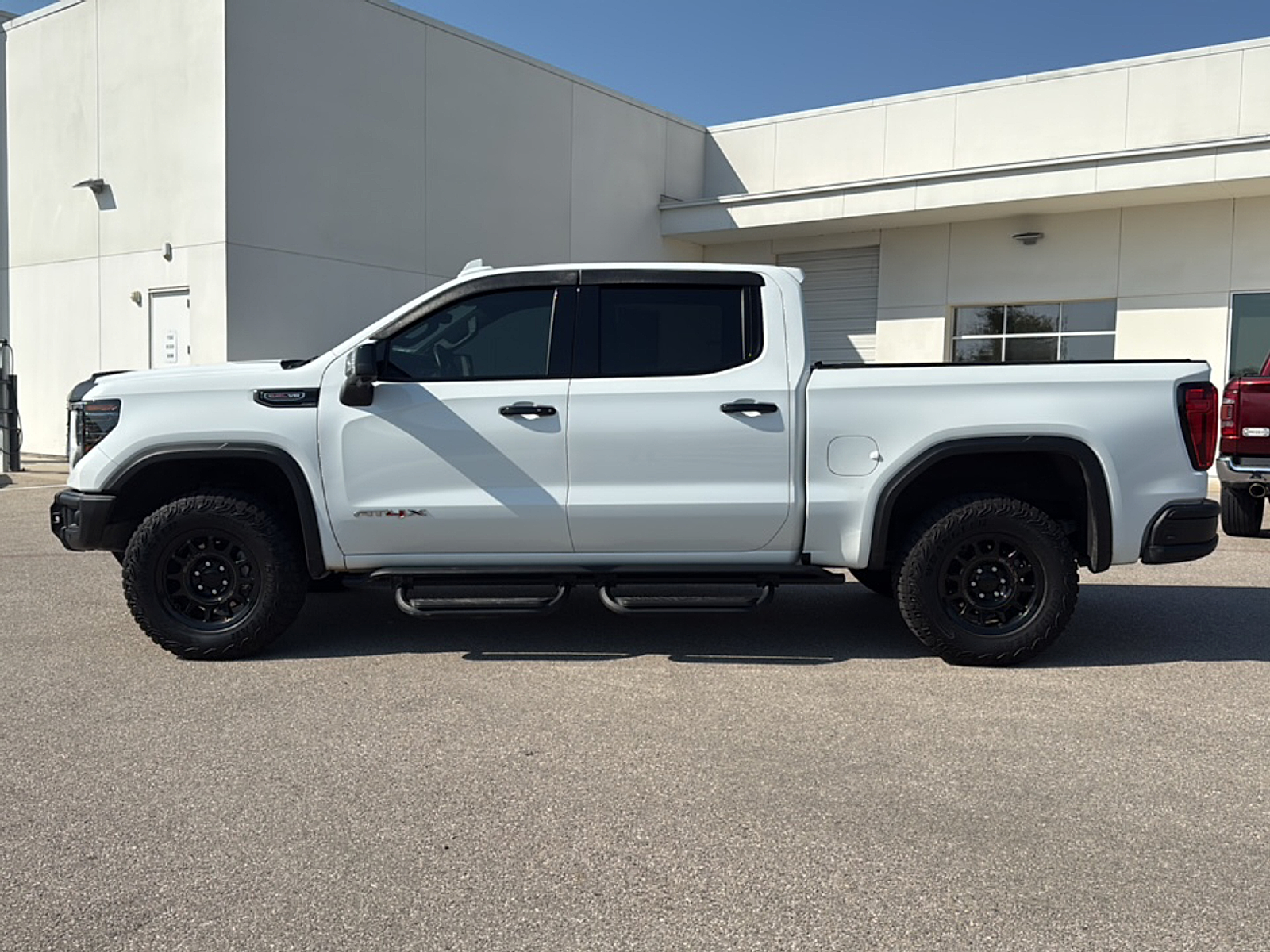 2024 Gmc Sierra 1500 AT4X photo 2