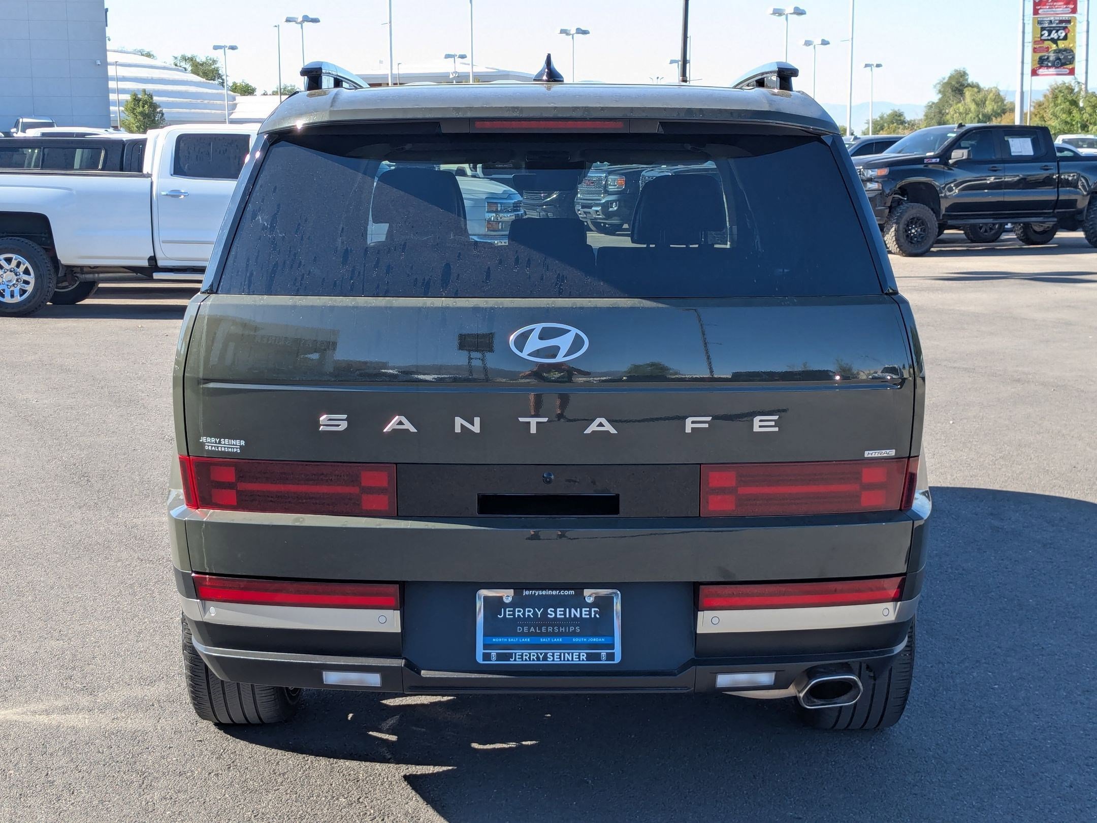 2024 Hyundai Santa Fe Limited Sport photo 3