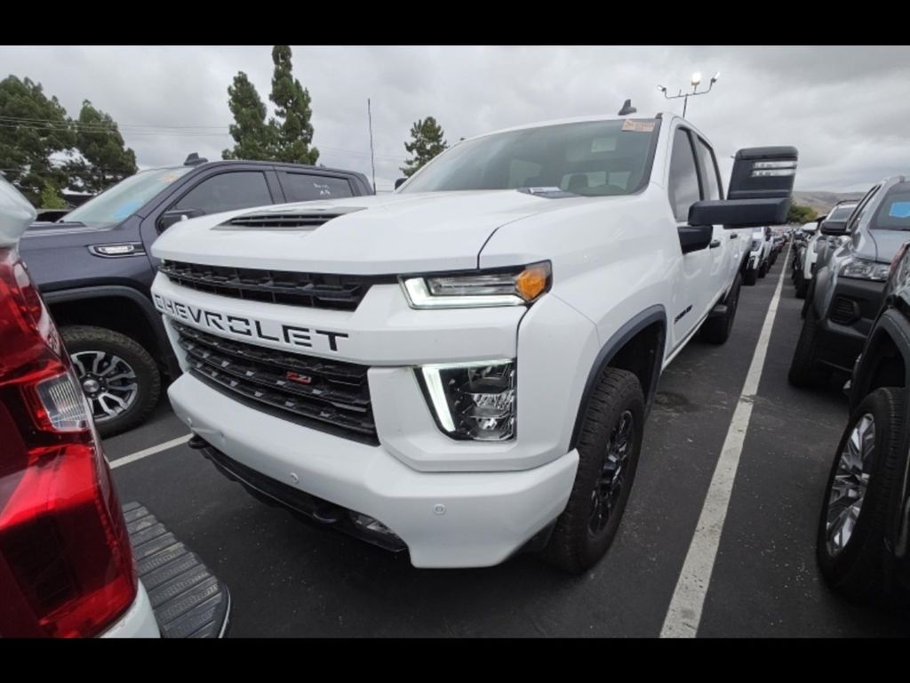 2021 Chevrolet Silverado 3500HD LT's photo