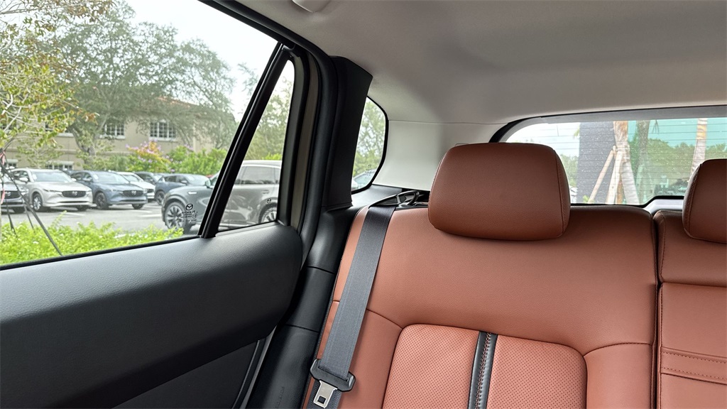 2025 Mazda CX-50 2.5 Turbo Meridian Edition photo 16