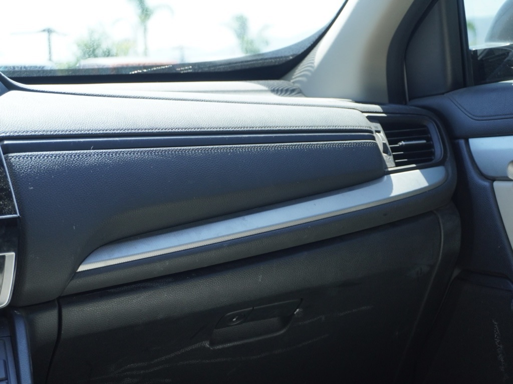 2020 Honda CR-V LX photo 14