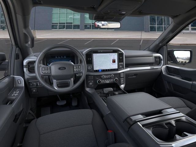 2025 Ford F-150 XLT photo 9
