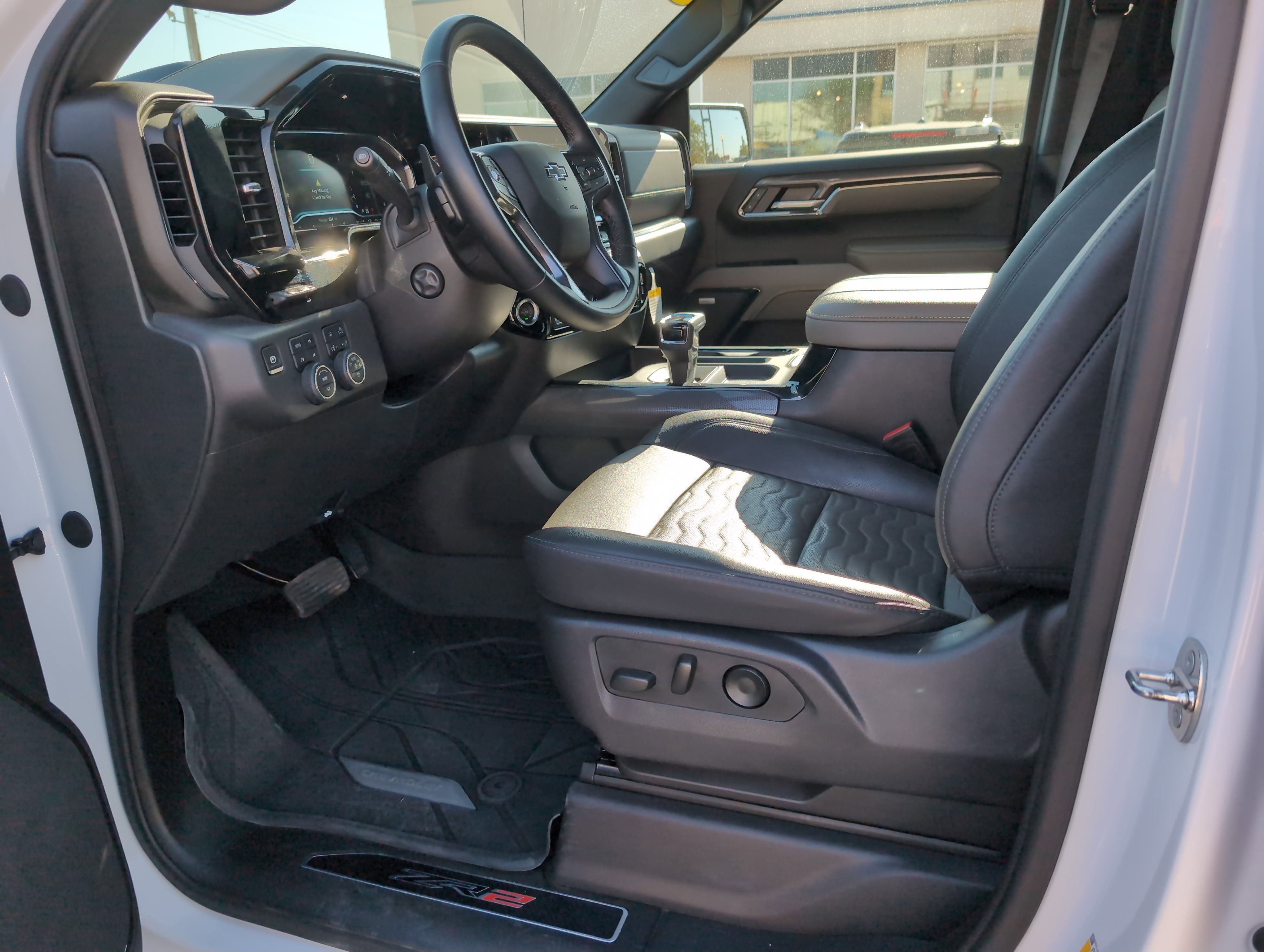 2024 Chevrolet Silverado 1500 ZR2 photo 4